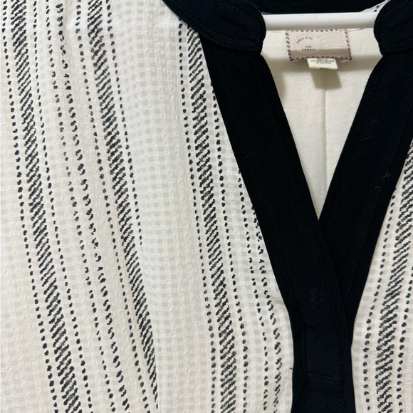 By Postmark from Anthropologie Xsmall - Picture 4 of 7